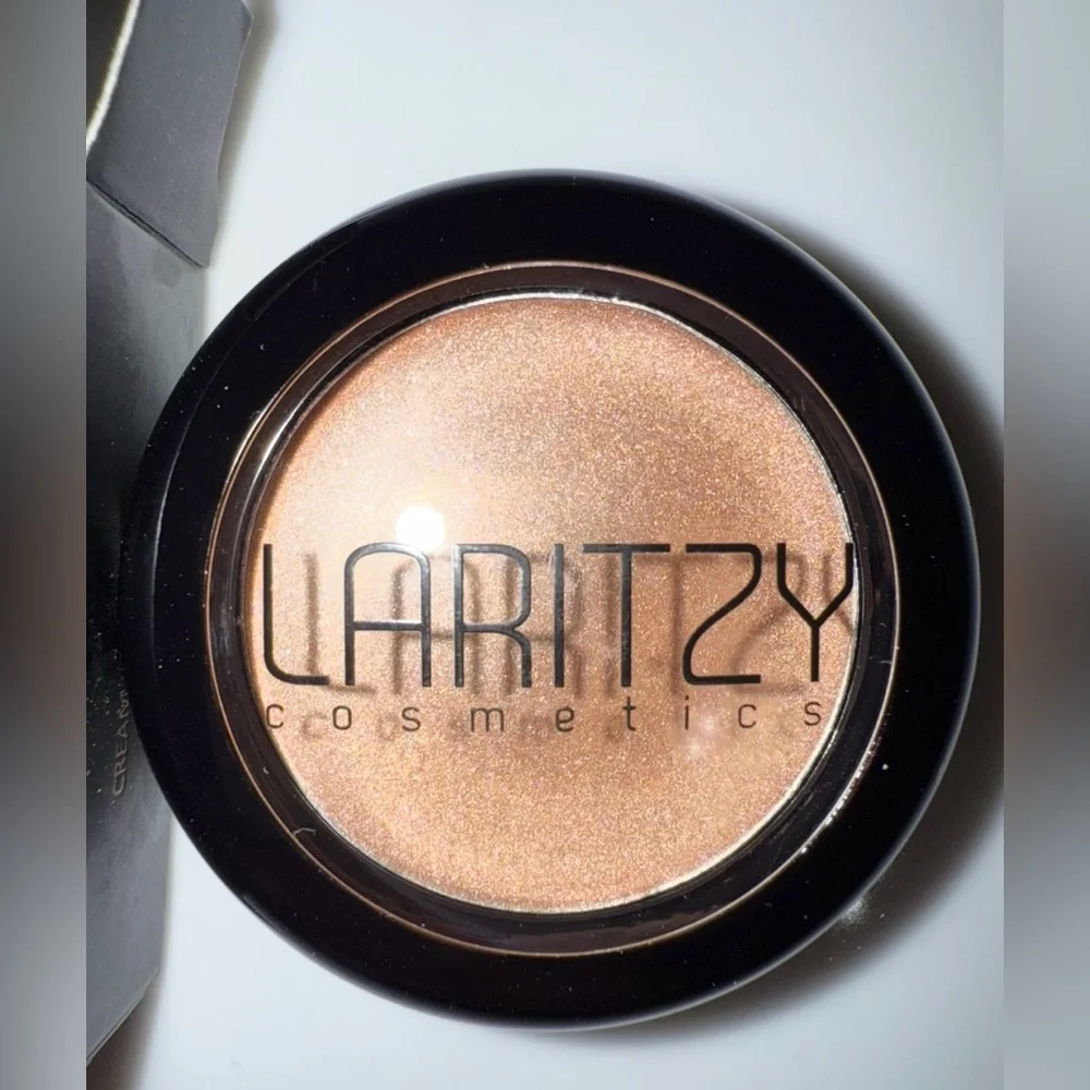 $5 Cosmetics Shimmering Bronze Highlighter~Virture~New $5 WHEN BUNDLED WITH 3 OR